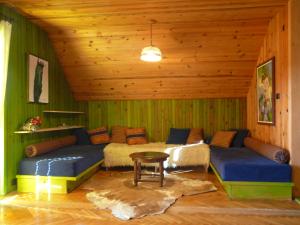 Posezení v ubytování Zeleni Čardaci etno apartmani