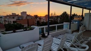 Balkón alebo terasa v ubytovaní Ático en Costa Ballena con Barbacoa, Aire Acondicionado y WIFI + 34 fotografií