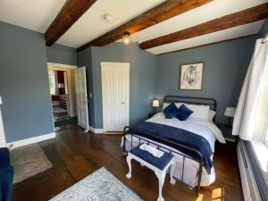 Gallery image of Stone Hearth Inn and Eatery in Chester