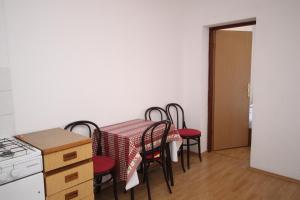 Fotografia z galérie ubytovania Apartments with a parking space Metajna, Pag - 6337 v destinácii Zubovići