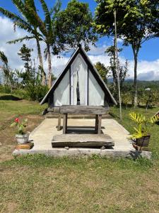 Κήπος έξω από το Bugo Camp, Glamping & Natural Activity