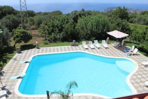 Piscina a Hotel Royal o a prop