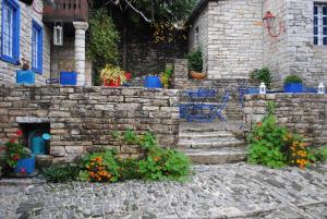 Fotografie z fotogalerie ubytování Orestis House v destinaci Ano Pedina + 37 fotografií