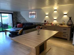 Posedenie v ubytovaní Joli Loft dans Villa à Cornas