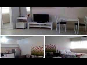 duas imagens de uma sala de estar e uma sala de estar com televisão em Thailand Taxi Apartment Hostel em Thung Si Kan