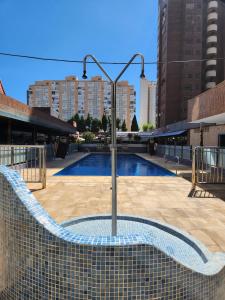Bazén v ubytovaní Gerona Center Apartment alebo v jeho blízkosti