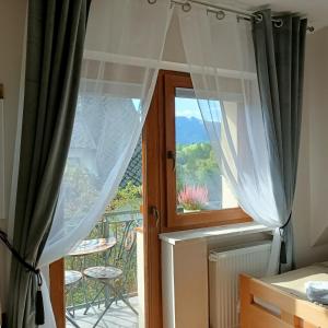 Balkón alebo terasa v ubytovaní Lodowy Dom