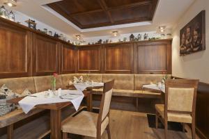 Restaurace v ubytování Brauereigasthof Zum Löwenbräu