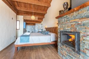 Postel nebo postele na pokoji v ubytování Casa rural, la Bóveda + 37 fotografií
