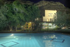 Bazén v ubytování Hotel Neos Matala nebo v jeho okolí