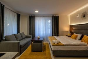 Posedenie v ubytovaní Apartamenty Wakacyjna Wioska Ngô 20m od Suntago