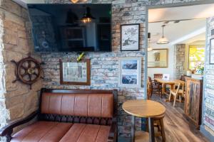 Posezení v ubytování The Gaslight Inn Self Catering Holiday Apartments Rossnowlagh Donegal