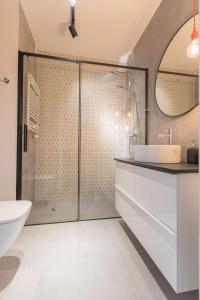 Kúpeľňa v ubytovaní Rent40 Apartamenty Aura 2 Gdańsk Old Town