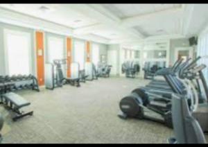 4159 -Private Pool&Spa at Resort-slides的健身中心和/或健身设施