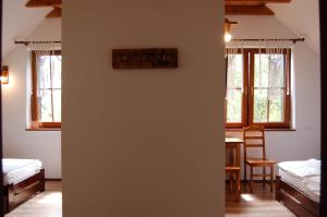 Postel nebo postele na pokoji v ubytování Cisna Chata - Bieszczady
