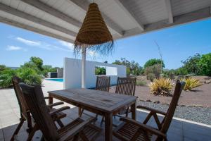 Balkón nebo terasa v ubytování North Shore Villas Lajares, VILLA ALEGRE 30A