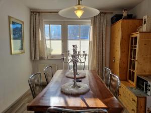 Fotografie z fotogalerie ubytování Wohlfühl-Appartement Bergsee FAMILY - am Wildsee - SUP und Schlitten for free v destinaci Seefeld in Tirol