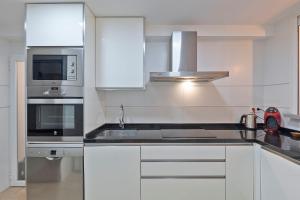 Kuchyňa alebo kuchynka v ubytovaní Luxury Apartment City Centre