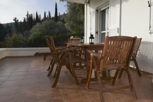 A balcony or terrace at Korakias SeaView