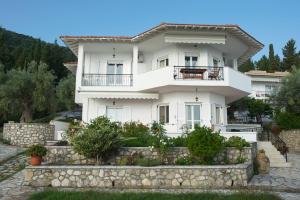 The building in which the holiday home is located
