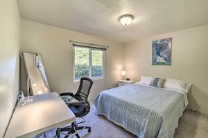 a bedroom with a bed and a desk and a chair at Bay Area Apt about 3 Mi to Downtown Mountain View in Mountain View