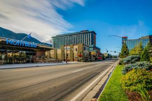 Fotografie z fotogalerie ubytování Pine Tree Place - Unit 4 v destinaci South Lake Tahoe