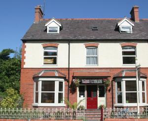 Gallery image of Llangollen Hostel Self-catering in Llangollen