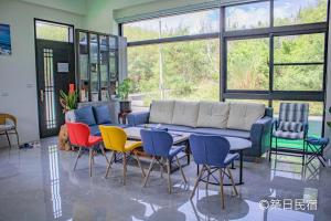Posezení v ubytování Chikubi Homestay