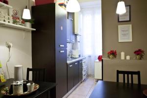 Kuchnia lub aneks kuchenny w obiekcie Happy Stay Guesthouse