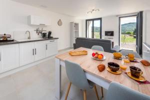 Cucina o angolo cottura di Plaines-Provence Spa&Sauna