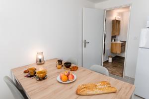 Cibo presso l'appartamento o nelle vicinanze