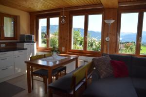 Kuchyň nebo kuchyňský kout v ubytování Ferienwohnung auf der sonnigen Südseite