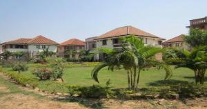 Κήπος έξω από το Villa Santiniketan +13 φωτογραφίες