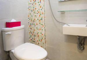 Koupelna v ubytování Lucky Star Homestay
