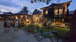 Επισκέπτες που μένουν στο Sayang Di Kaki Bukit Homestay Near Icon City Bukit Mertajam