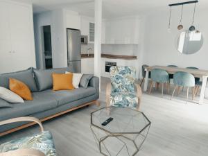 Posezení v ubytování Casa "El Villar" + 15 fotografií
