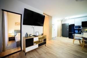 Kuchyňa alebo kuchynka v ubytovaní Apartamenty Via Marina