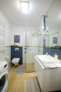 Kúpeľňa v ubytovaní Apartamenty Via Marina
