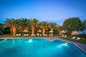 The swimming pool at or close to Hersonissos Maris