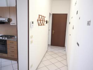 A kitchen or kitchenette at Relax&Natura a 6 minuti da BRESCIA Wifi a Rezzato
