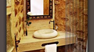 A bathroom at Rincón de San Cayetano