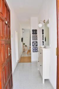 Kuchyňa alebo kuchynka v ubytovaní Sehr schöne Ferienwohnung auf Portocolom, Mallorca