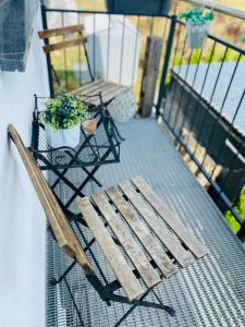 Balkón nebo terasa v ubytování Gemütliche Neubauwohnung 70qm