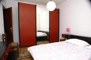 Posteľ alebo postele v izbe v ubytovaní Apartment Zrnovska Banja 3154a