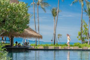 Kolam renang di atau dekat dengan Holiday Inn Resort Samui Bophut Beach, an IHG Hotel