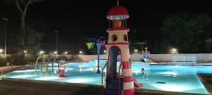 The swimming pool at or close to MareBlue Mobilhomes on Camping Mare e Pineta