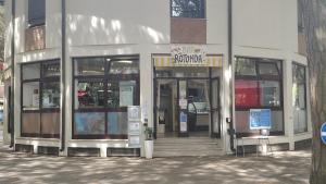 The facade or entrance of MareBlue Mobilhomes on Camping Mare e Pineta