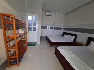 Afbeelding uit fotogalerij van Khách sạn Hoàng Mai in Ấp Thới Thuận (4)