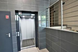 Kúpeľňa v ubytovaní Bliżej Morza Luxury Apartments + 37 fotografií