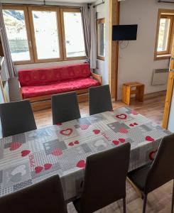 Posedenie v ubytovaní 2 Bedrooms / Center Val Thorens
